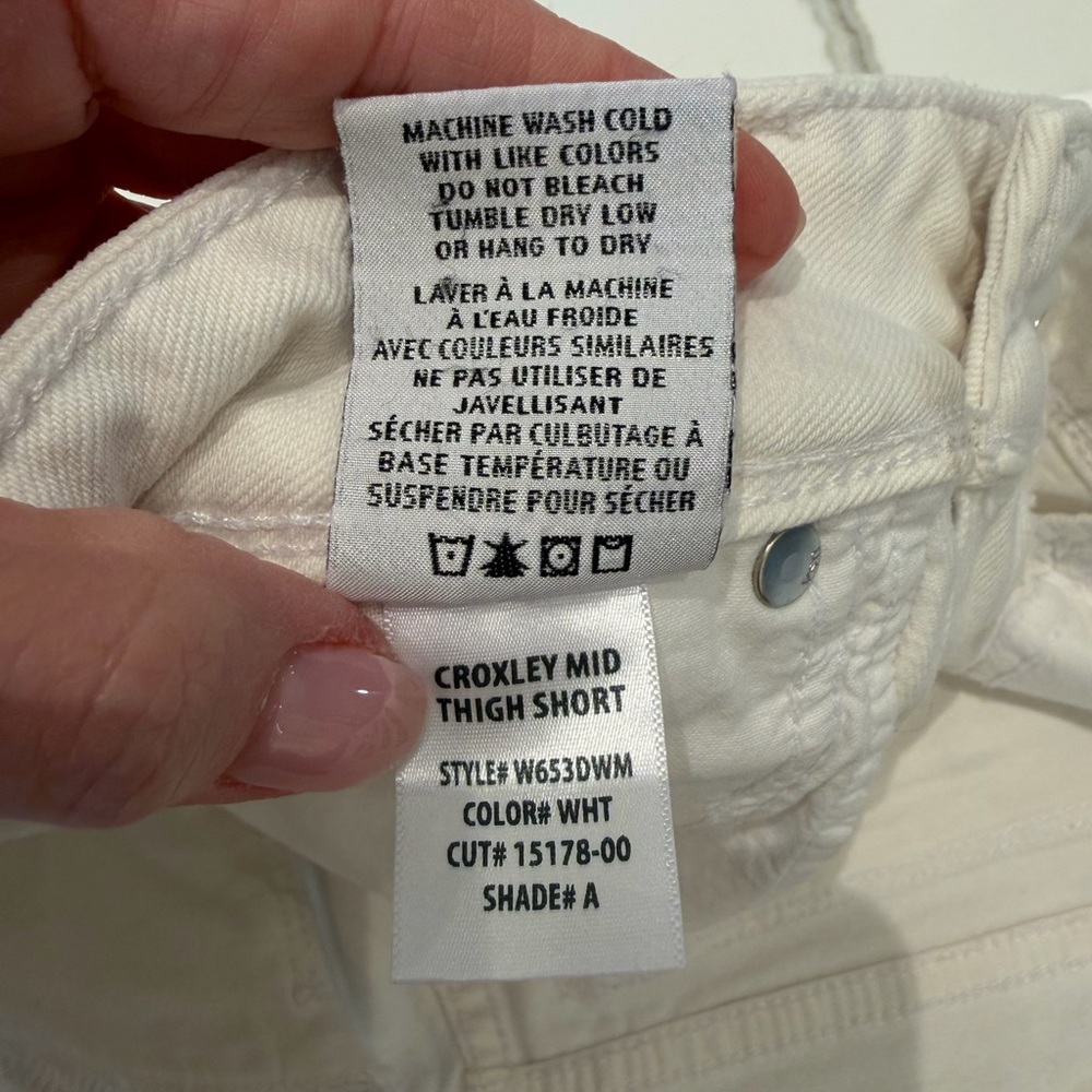 Hudson Croxley Mid Thigh Short - White - Size 24 - Picture 8 of 11